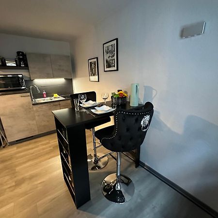 Geheimtipp Koenigsstuhl - Altstadt-Apartment Nahe Warnowufer Rostock Zewnętrze zdjęcie