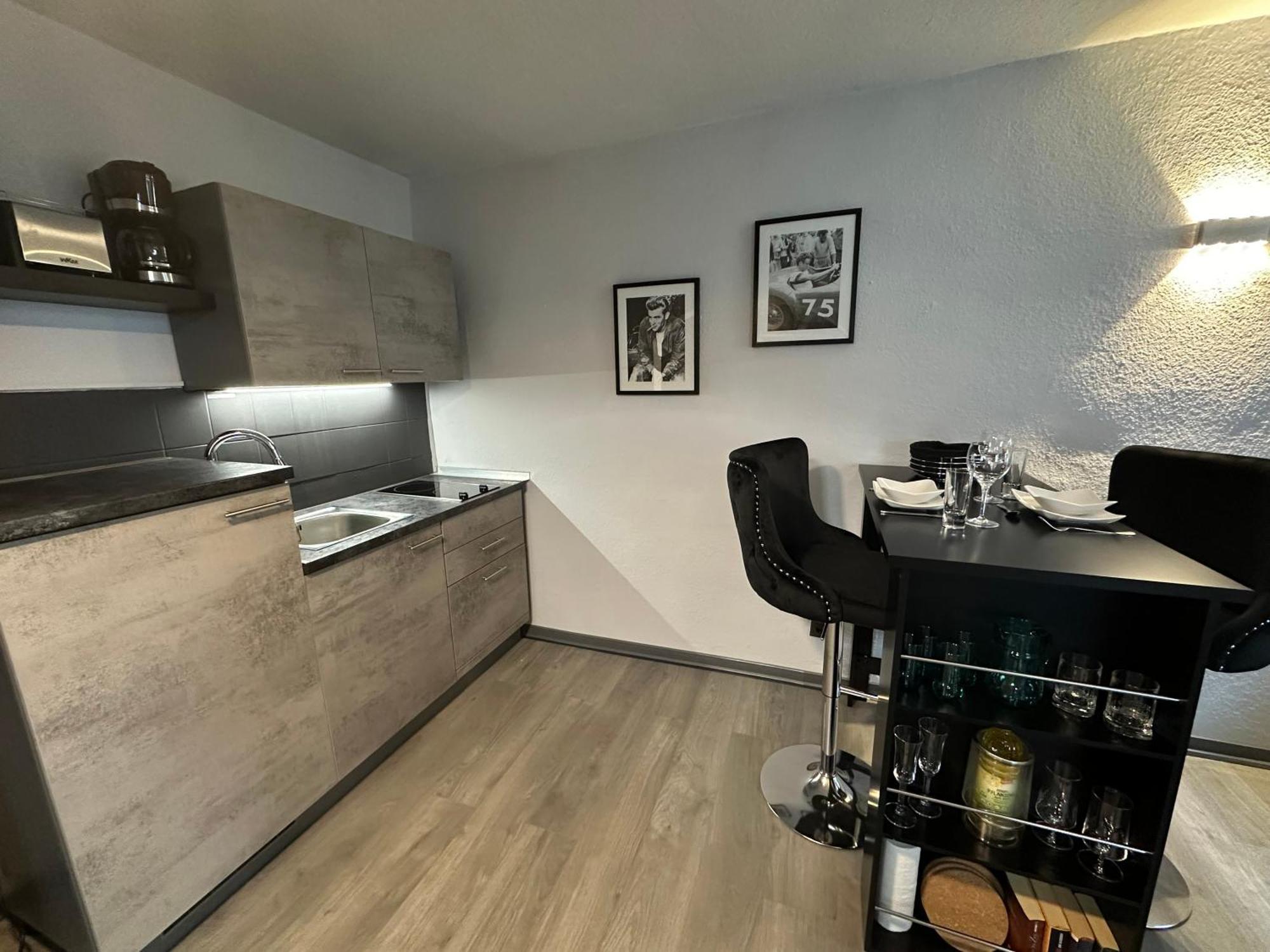 Geheimtipp Koenigsstuhl - Altstadt-Apartment Nahe Warnowufer Rostock Zewnętrze zdjęcie